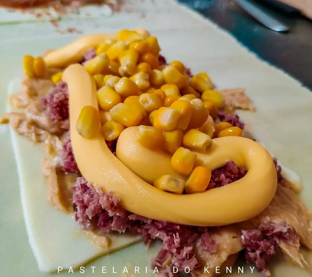 Pastel personalizado antes de fritar